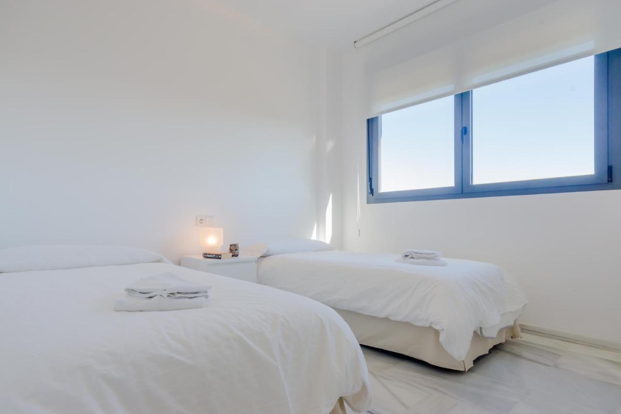 Apartamentos Bahia Blanca إل بويرتو دي سانتا ماريا المظهر الخارجي الصورة